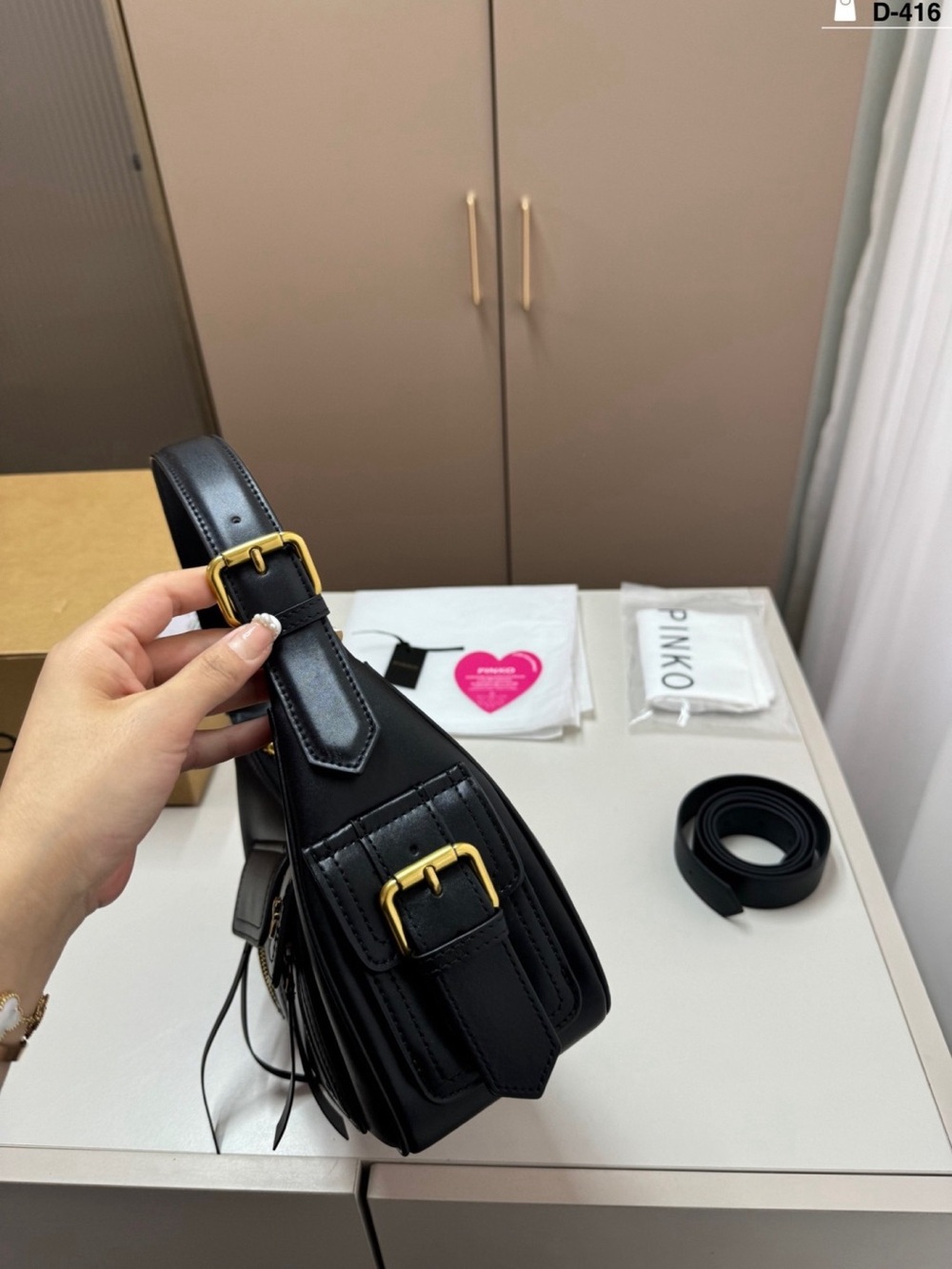 Pinko Black Leather Shoulder Bag with Front Pockets and Gold Hardware - Picture 6 of 9